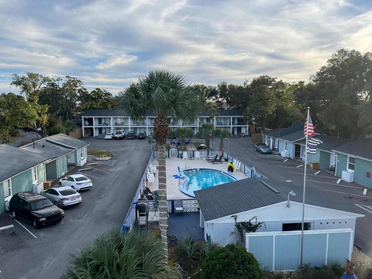 גולף בריז Gulf Coast Inn מראה חיצוני תמונה